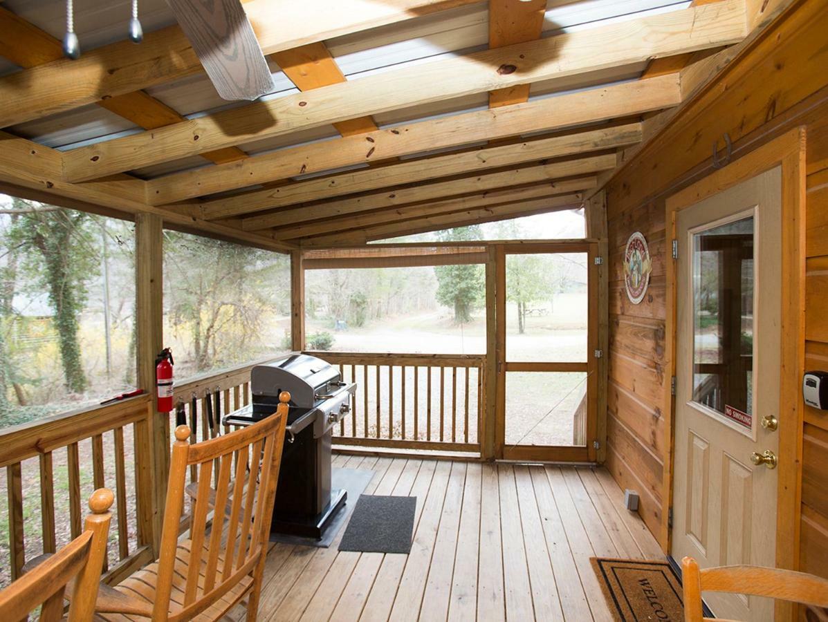 Pine Gables Cabins Lake Lure Exterior photo