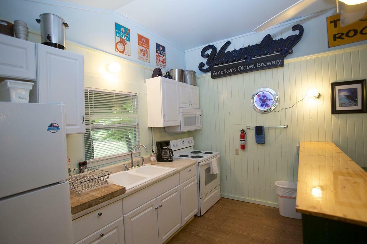 Pine Gables Cabins Lake Lure Exterior photo