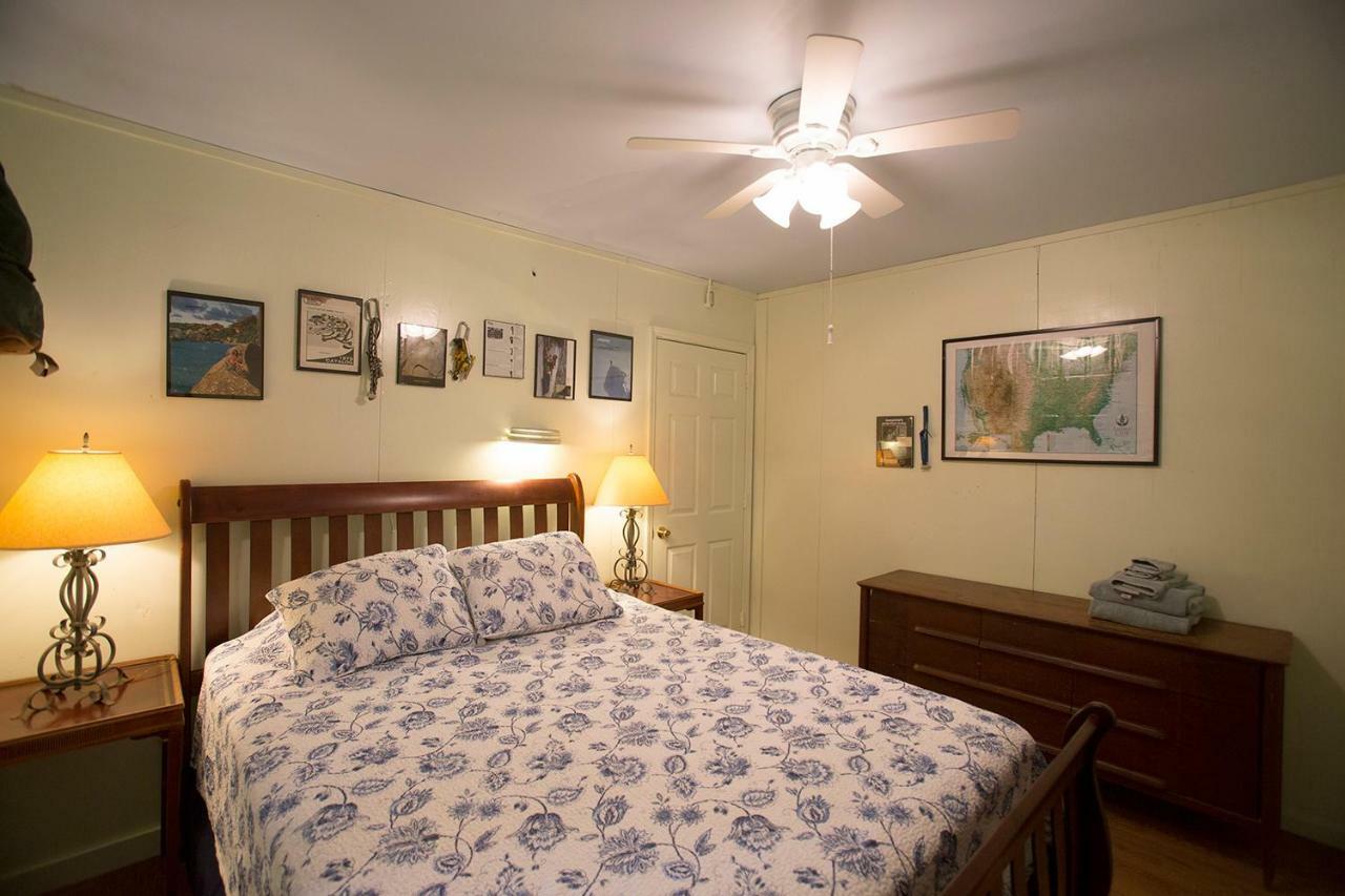 Pine Gables Cabins Lake Lure Exterior photo